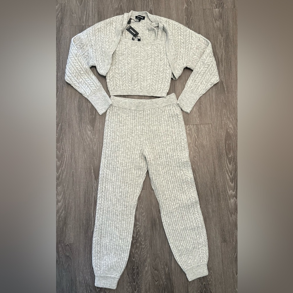 Express knit sets